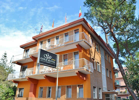 Gold Hotel 1