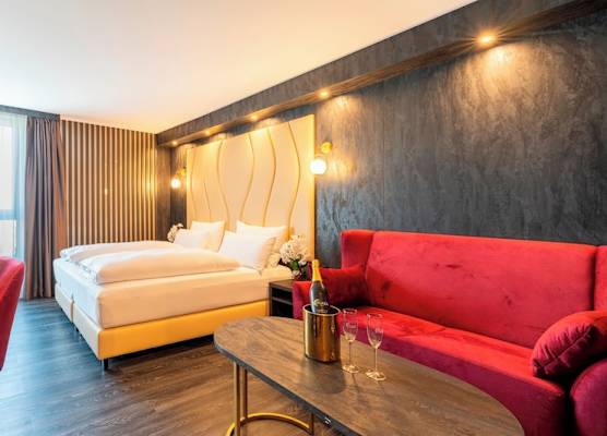 PLAZA Premium Parkhotel Neu-Ulm 1