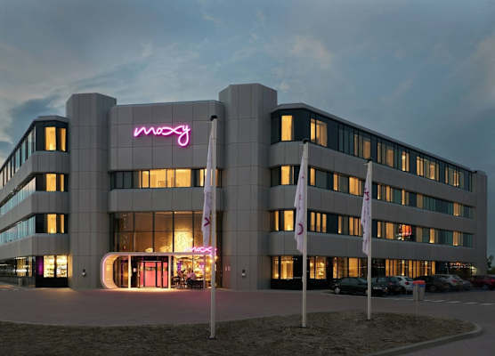 Moxy Amsterdam Schiphol Airport 1