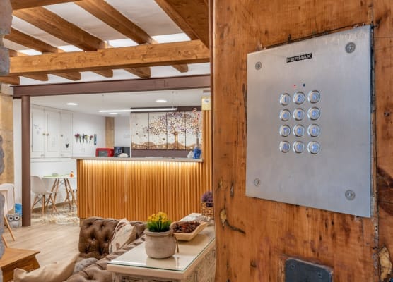 Hostal 977 1
