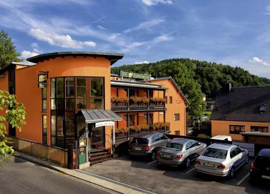 Hotel Elbpromenade 1