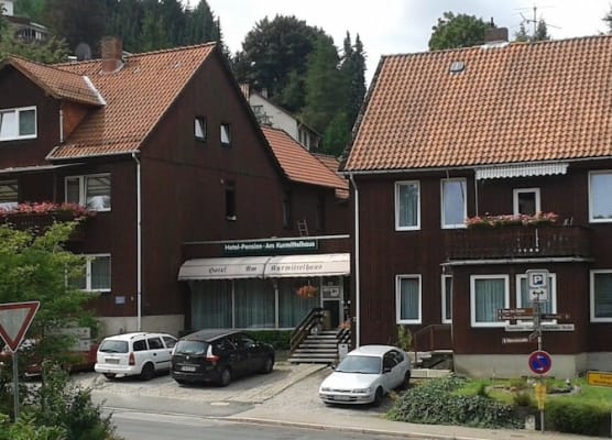 Hotel Pension am Kurmittelhaus 1