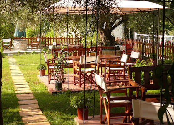 Hotel Avra 1