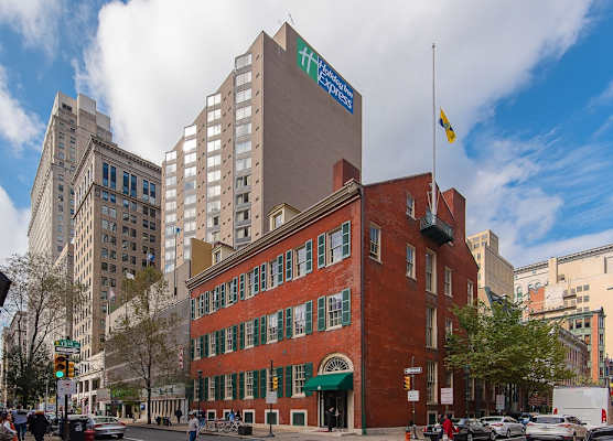 Holiday Inn Express PHILADELPHIA-MIDTOWN by IHG 1