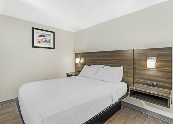SureStay Studio by Best Western Virginia Beach Oceanfront 1