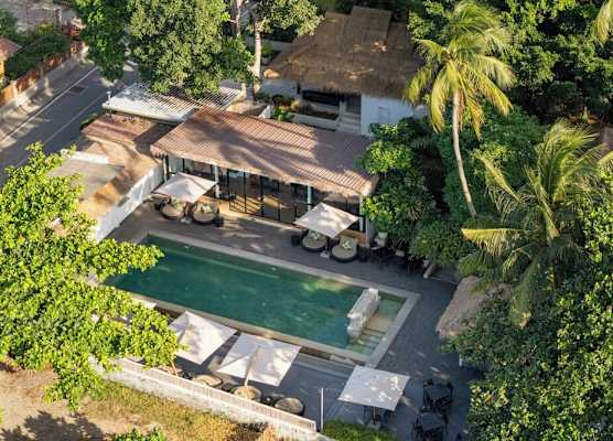 Zara Beach Resort Koh Samui 1