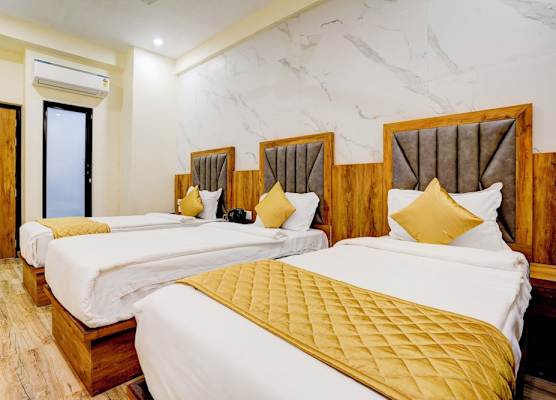 HOTEL BREEZE BAY 1