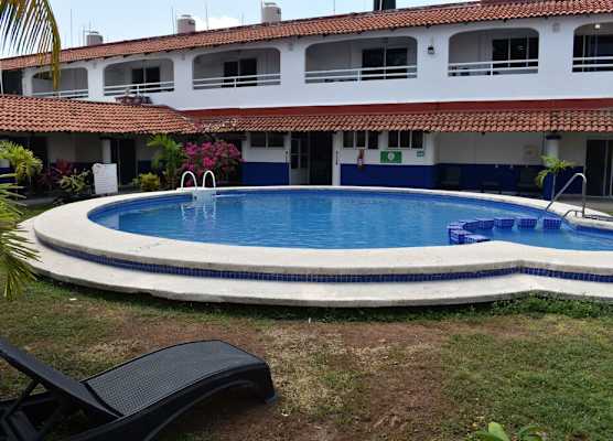 Plaza Almendros Hotel Isla Mujeres 1