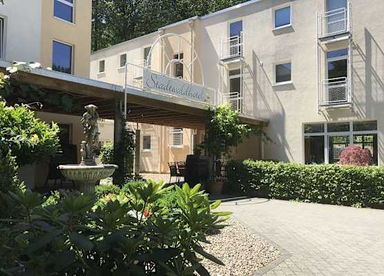 Schroeders Stadtwaldhotel 1