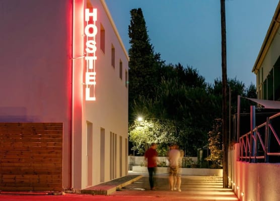 Local Hostel & Suites 1
