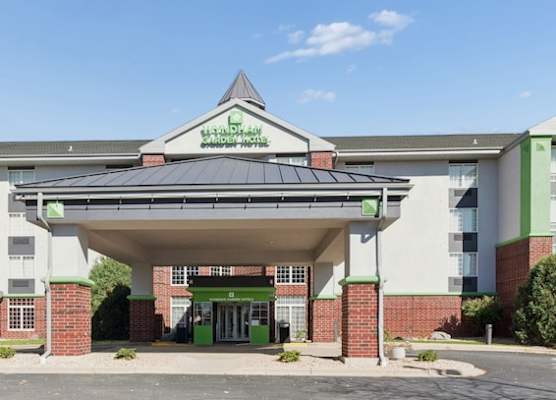 Wyndham Garden Madison Fitchburg 1