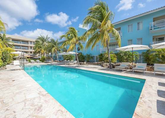 Dolphin Suites & Wellness Curacao 1