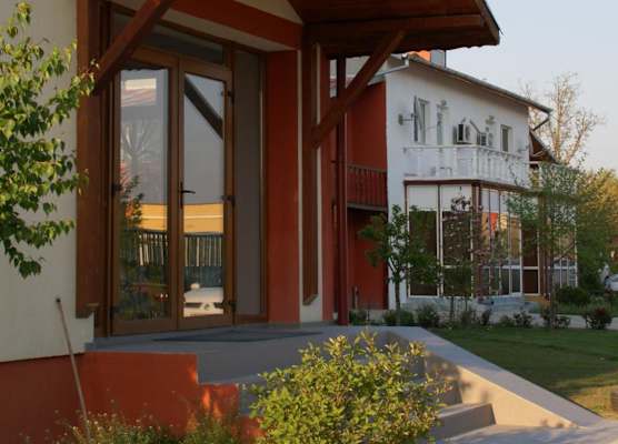 Hotel Otopeni 1