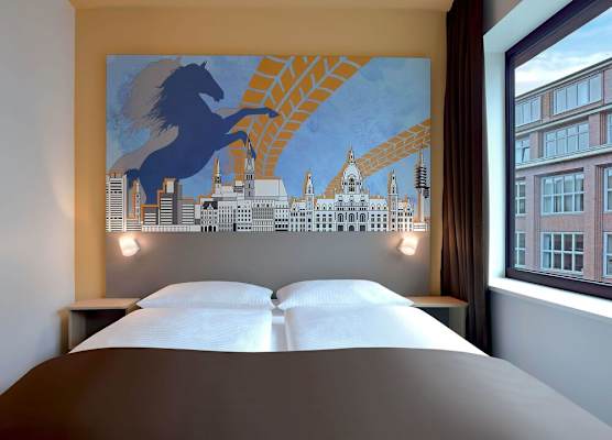 B&B Hotel Hannover-City 1
