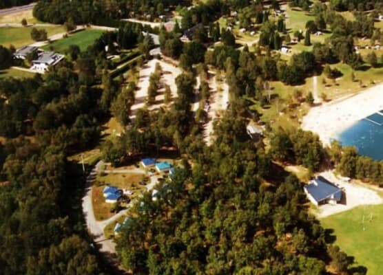 Camping Domaine du Lac de Miel 1