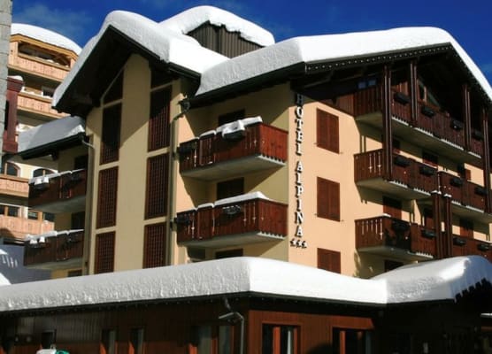 Hotel Alpina 1