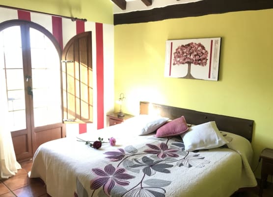 Posada Mediavia 1