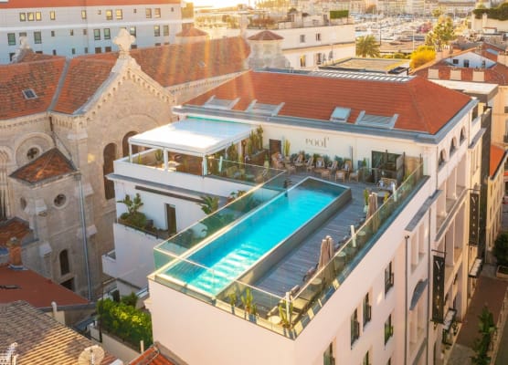 Five Seas by Inwood Hotels 1