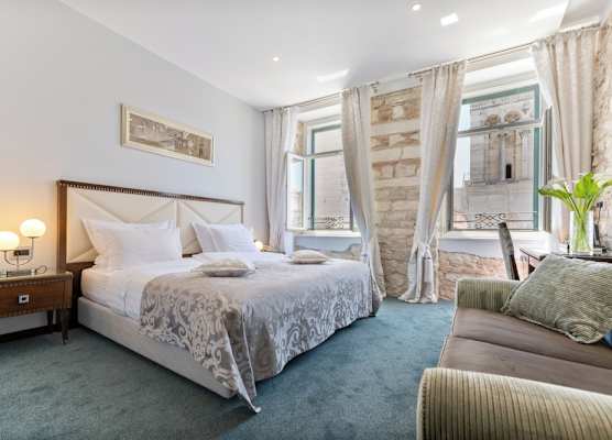 Heritage Hotel Antique Split 1