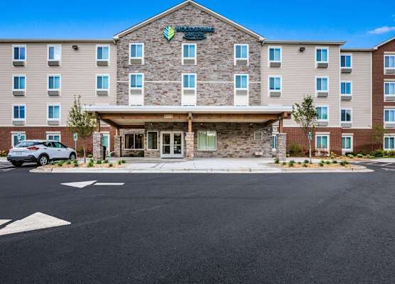 WoodSpring Suites Elgin - Chicago 1