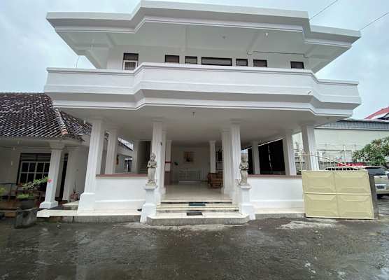 Hotel O Puri Queen Dua 1