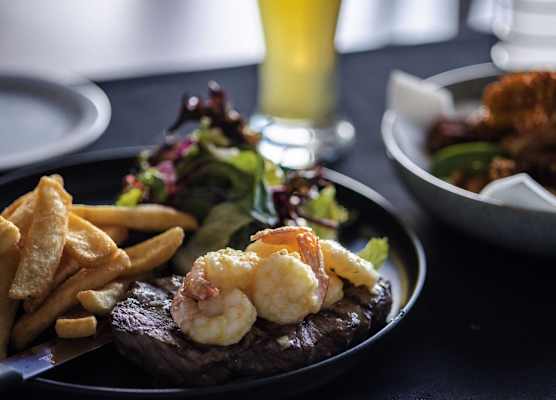 Hospitality Esperance SureStay Collection by Best Western 1