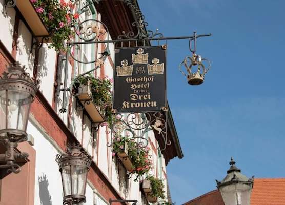 Hotel Zu den Drei Kronen 1