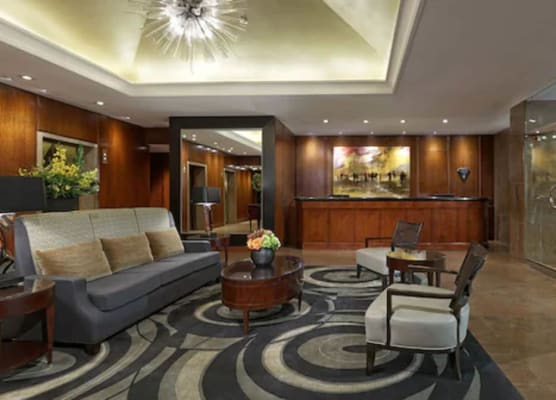 Cambridge Suites Toronto 1