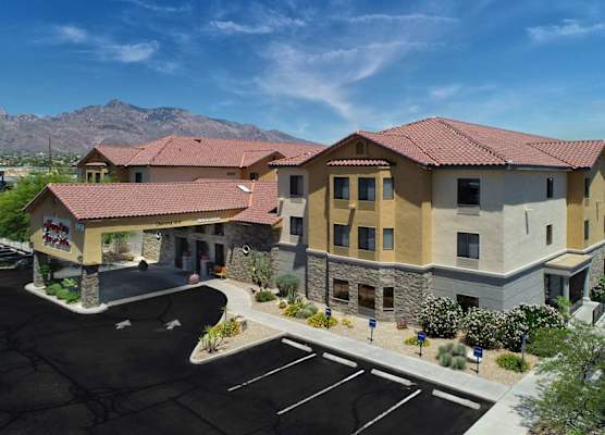 Hampton Inn & Suites Tucson Mall 1