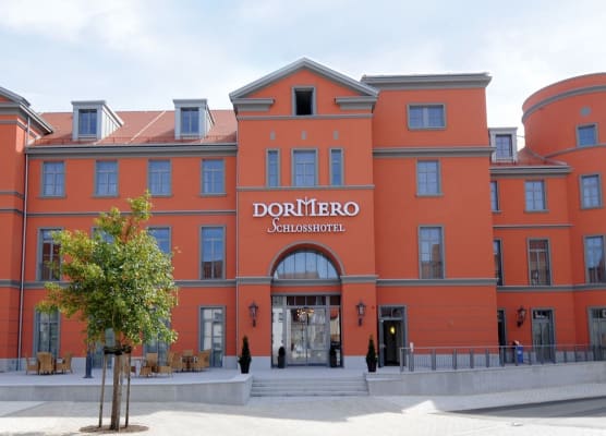 DORMERO Schlosshotel Reichenschwand 1