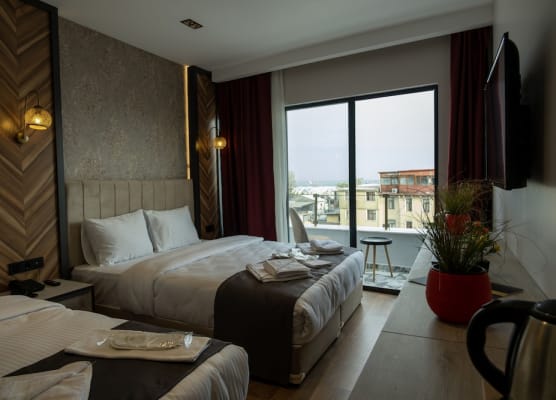 Linda Port Hotel 1