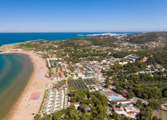 Villaggio Turistico Le Diomedee 1