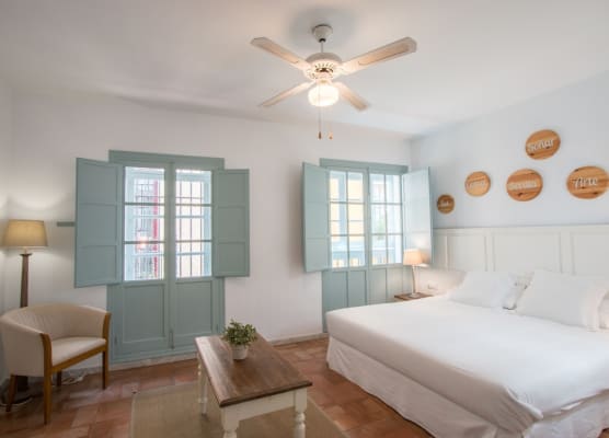 Apartamentos Suites Santa Cruz 1
