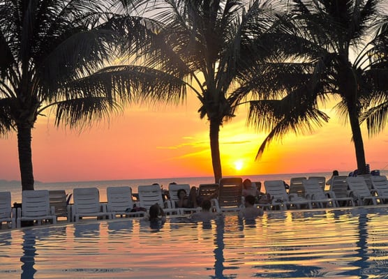 Coral Resort & Bungalows 1