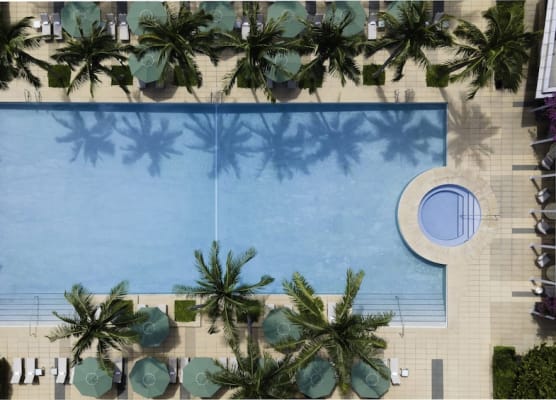 Four Seasons Studio - Privately Owned Unit 1