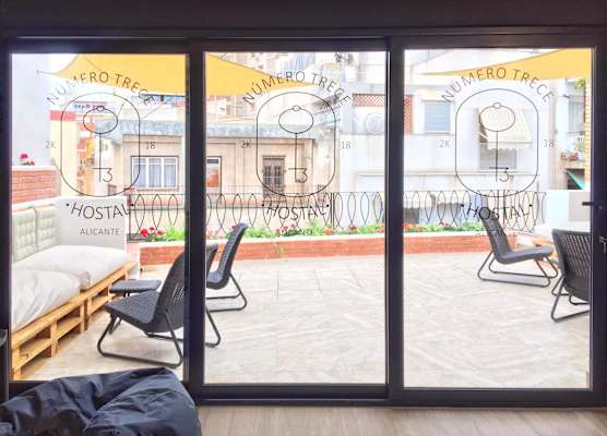 Hostel Numero Trece - Albergue Juvenil - FREE towels, coffee & tea, remote check-in 1