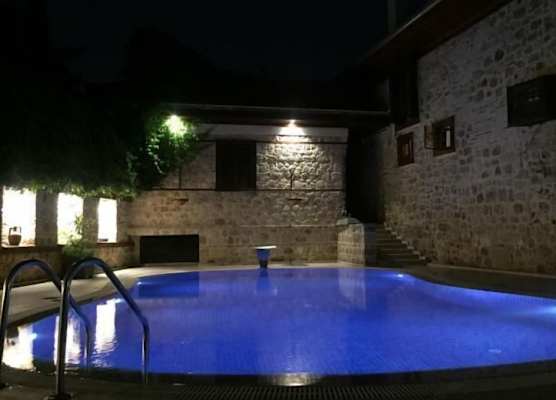 White Garden Hotel-Adult Only 1