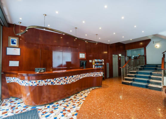 Hotel Gaudí 1