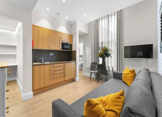 Cleveland Residences Russell Square 1