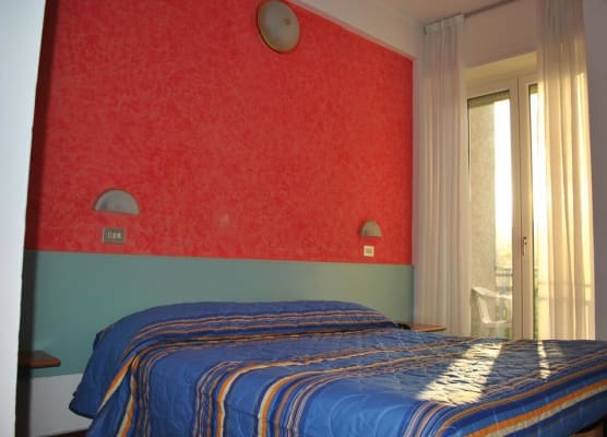 Hotel Senior 1