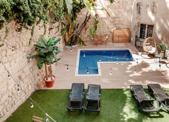 ASTUTO Boutique Jerez - Adults Only 1