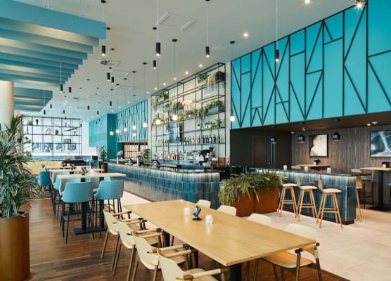 Courtyard by Marriott London Gatwick Airport 1