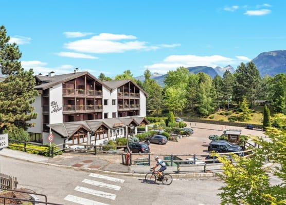 Aparthotel Des Alpes 1