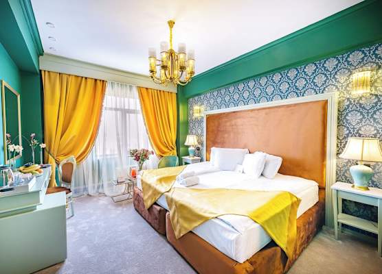 Phoenicia Grand Hotel 1
