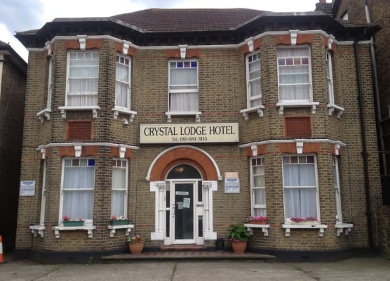 The Crystal Lodge Hotel 1