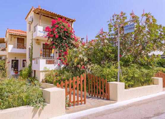 Maria Studios and Apartments 1