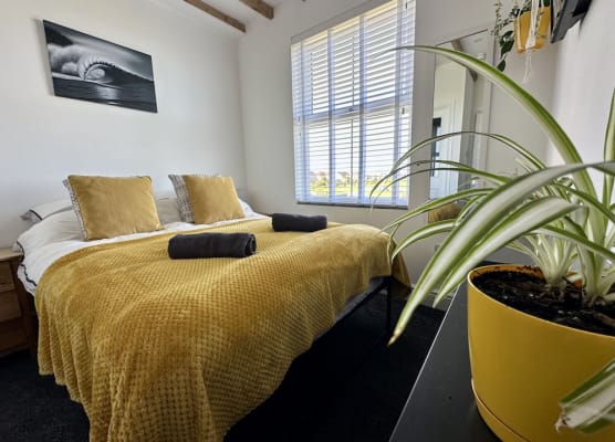 Breakers Guest House 1