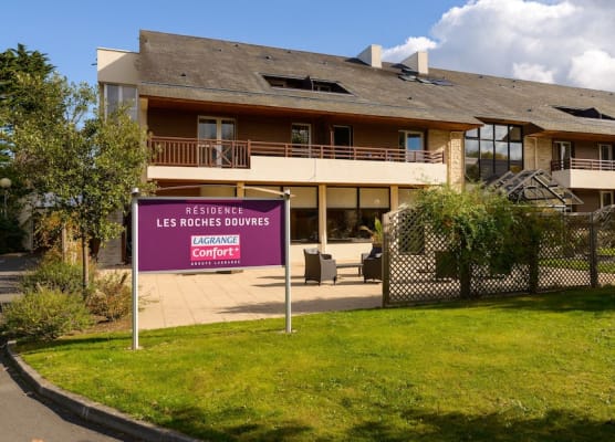 Lagrange Vacances Les Roches Douvres 1