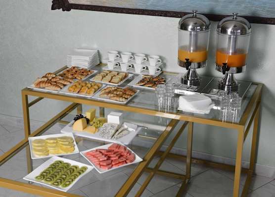 Resort Sur Beach Holiday 1