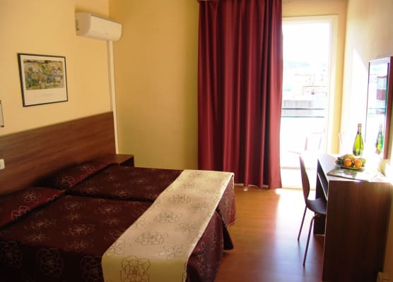 Hotel Golden Sand 1